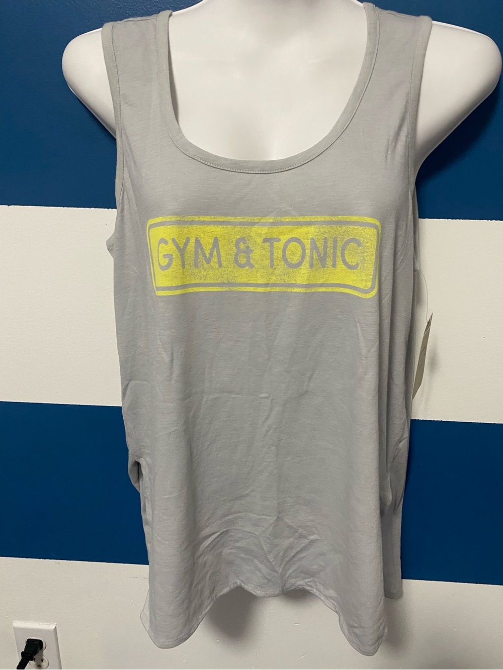NWT BASS Gym & Tonic Gray workout tank